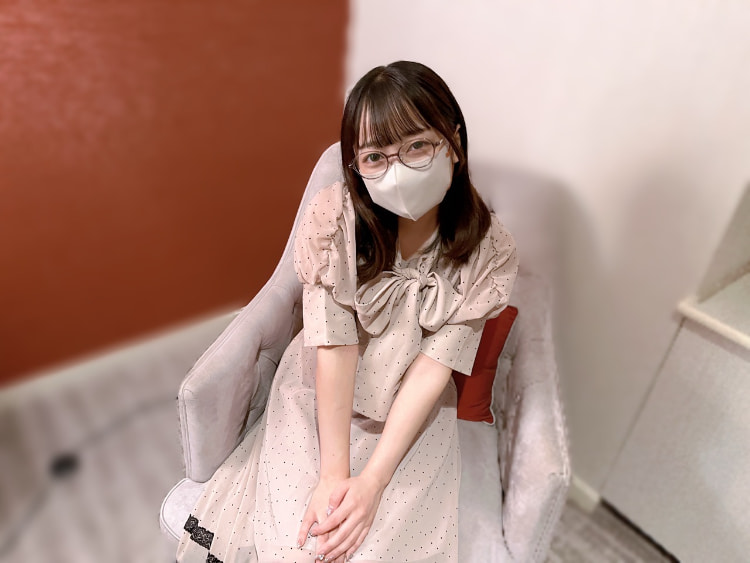 【無】❤️ H 罩杯学霸 嫩模!