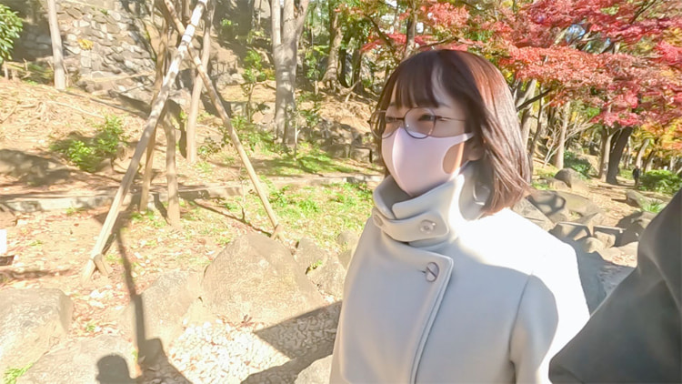 横浜市○大学生？、眼鏡のH罩杯！