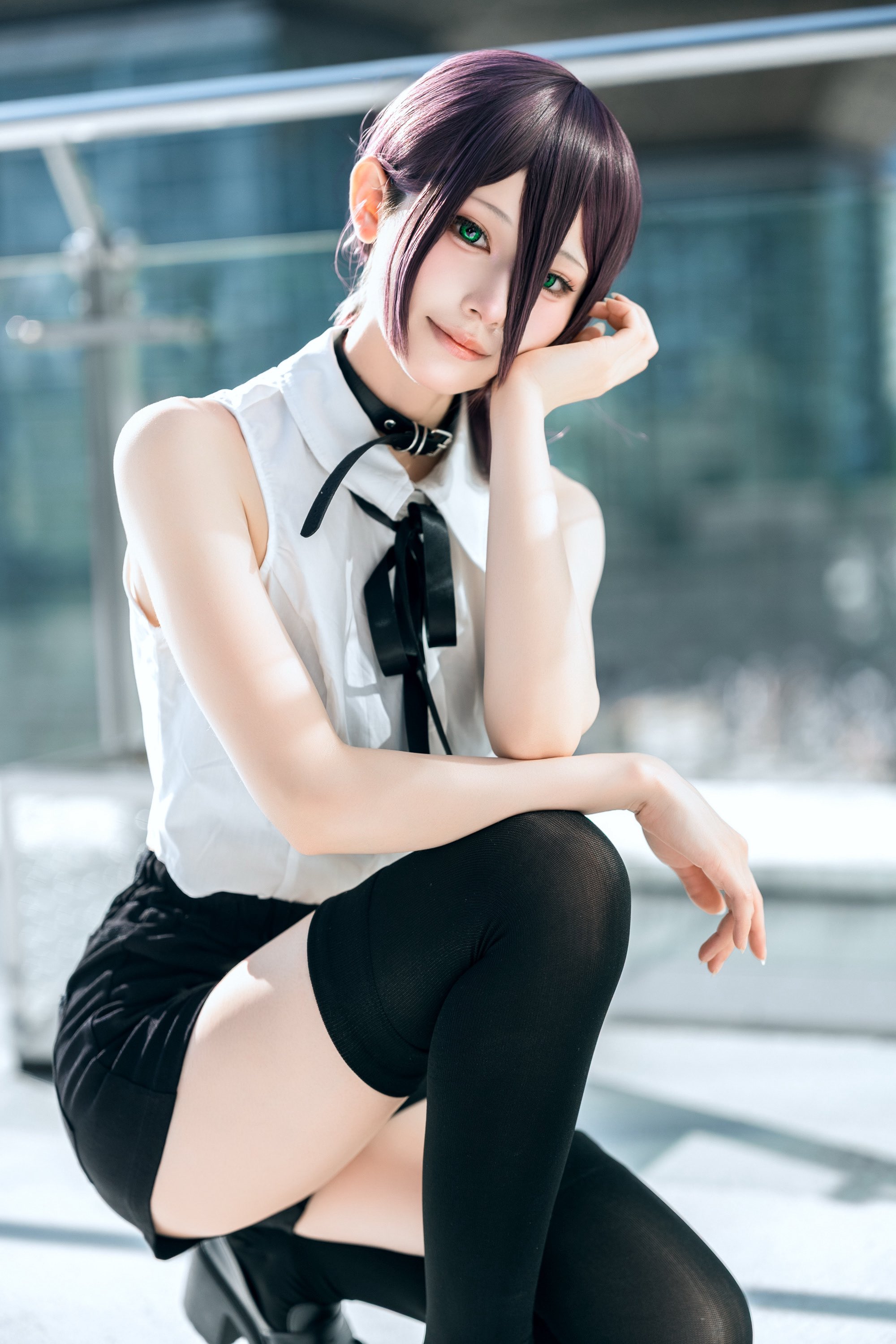 Coser真实还原《沉默之丘f》深水雏子!随手拿武器给人最强女高中生氛围!