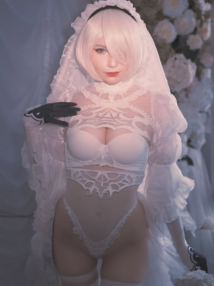 绝美中不失性感!俄罗斯Coser《Michi》精致的像二次元走出的艺术品!