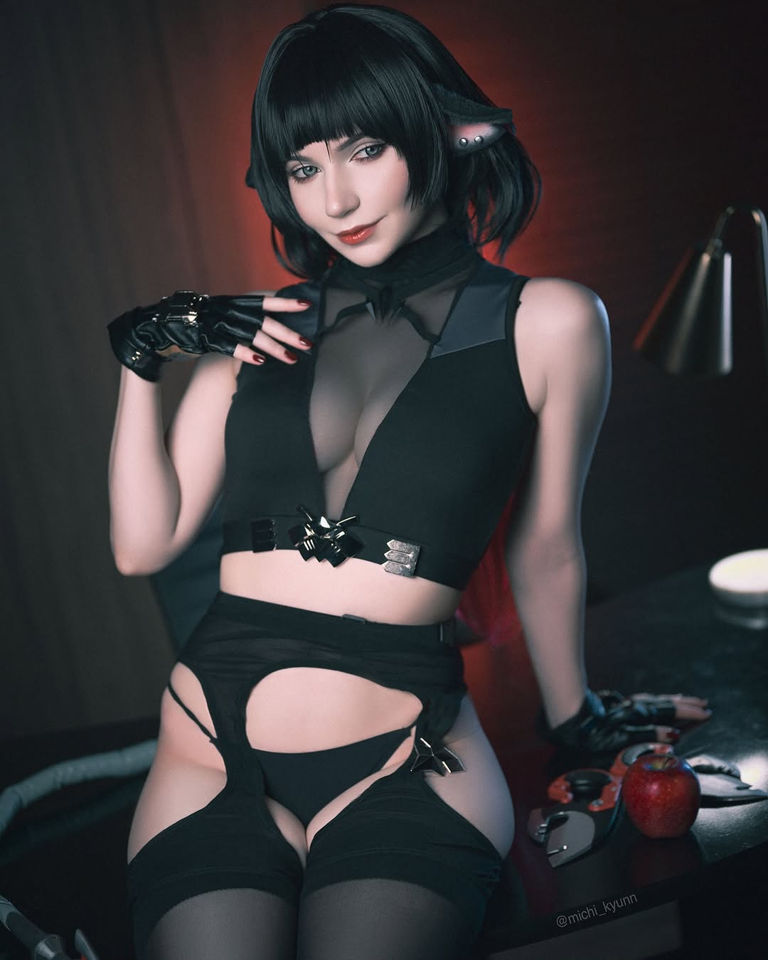 绝美中不失性感！俄罗斯Coser《Michi》精致的像二次元走出的艺术品！