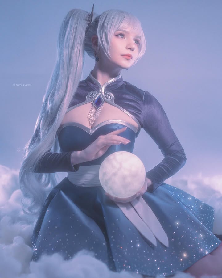 绝美中不失性感！俄罗斯Coser《Michi》精致的像二次元走出的艺术品！