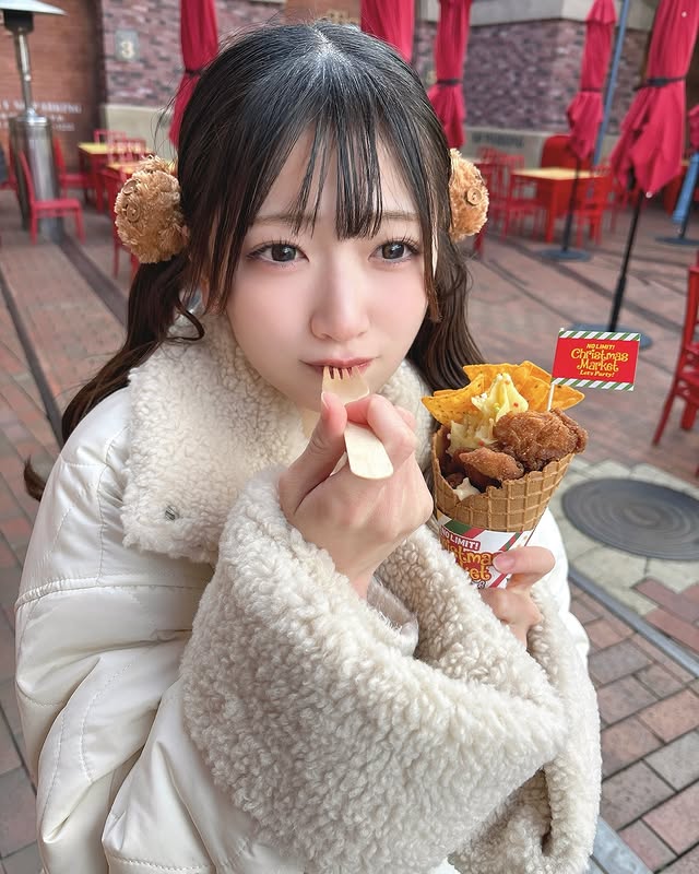 有养柴犬的美女《小柴あいり》也是小狗可爱颜!阳光美少女的形象代表!