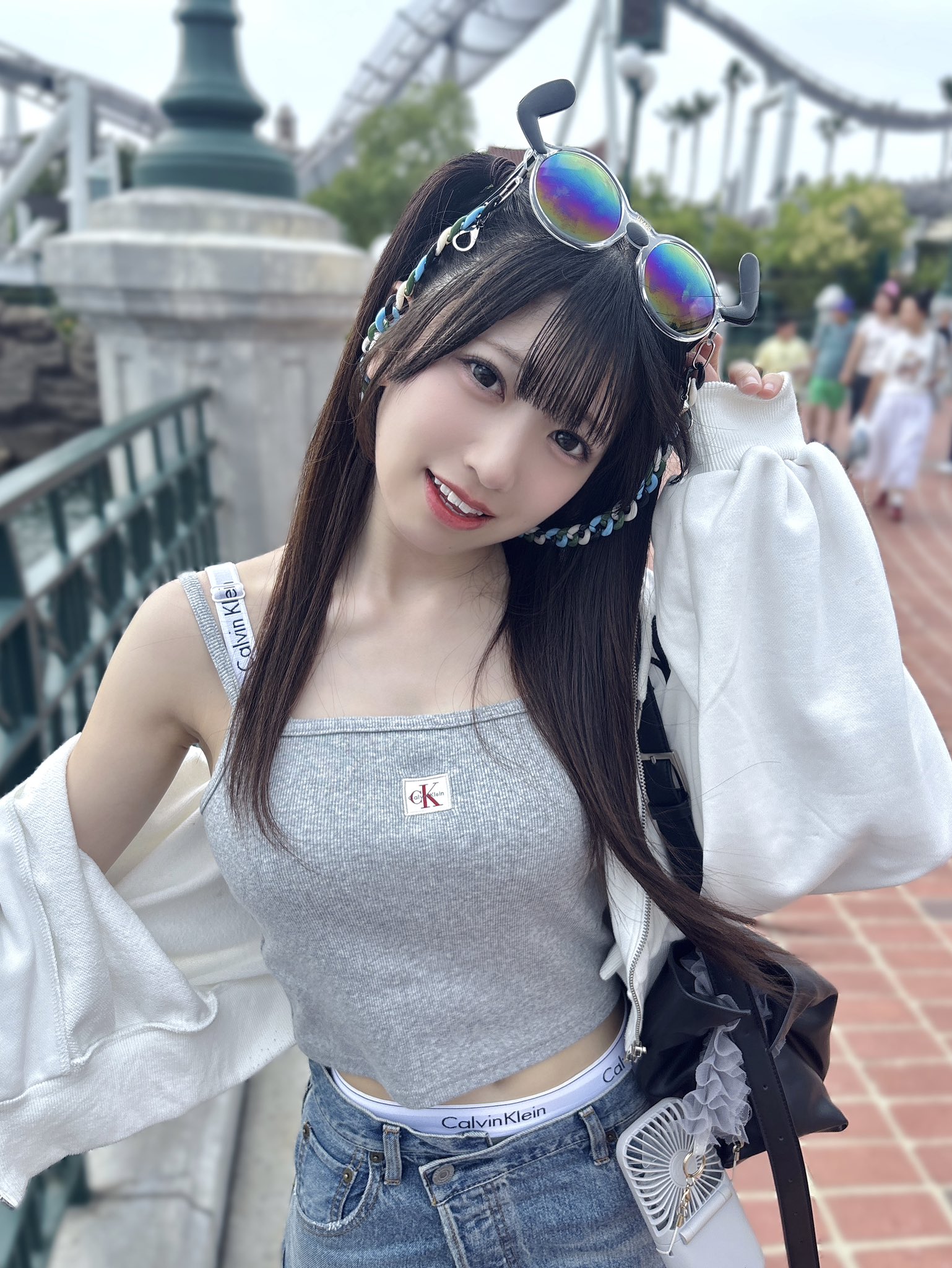 有养柴犬的美女《小柴あいり》也是小狗可爱颜!阳光美少女的形象代表!