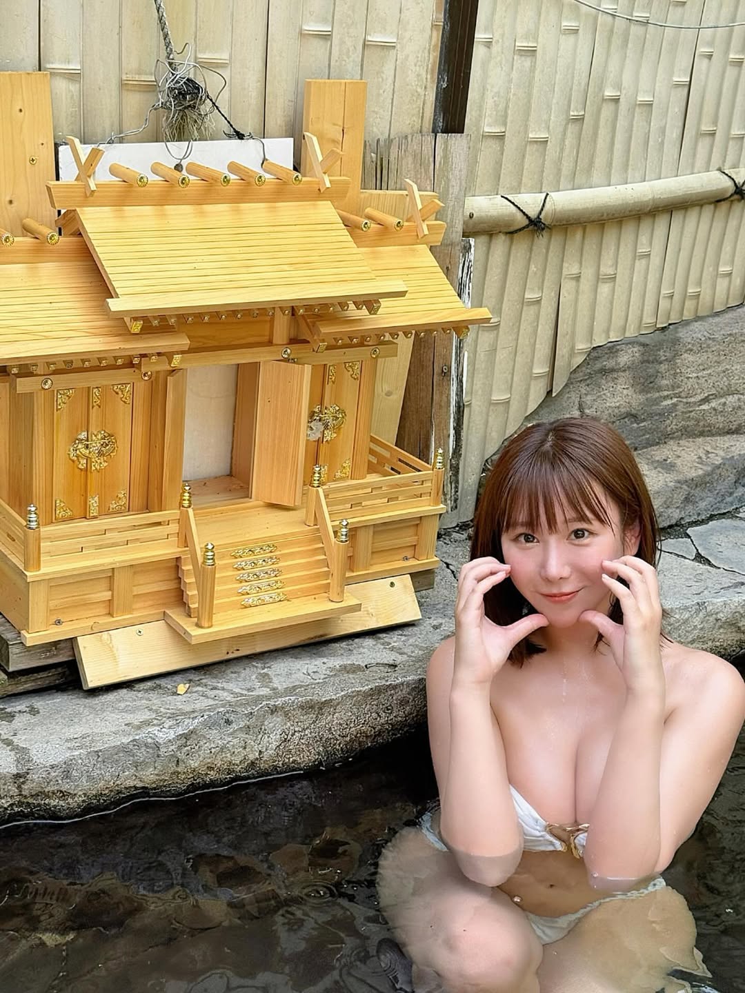 《日向葵衣》超赞身材「奶澎臀翘」现身TRE！美照辣翻夏天！