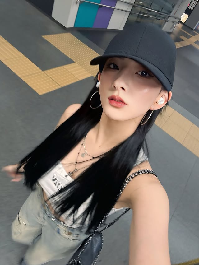 来自辣妹舞团 CYBERJAPAN 的女神「AOI」!动静皆宜的万能美女!