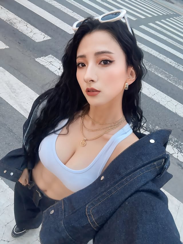 来自辣妹舞团 CYBERJAPAN 的女神「AOI」!动静皆宜的万能美女!