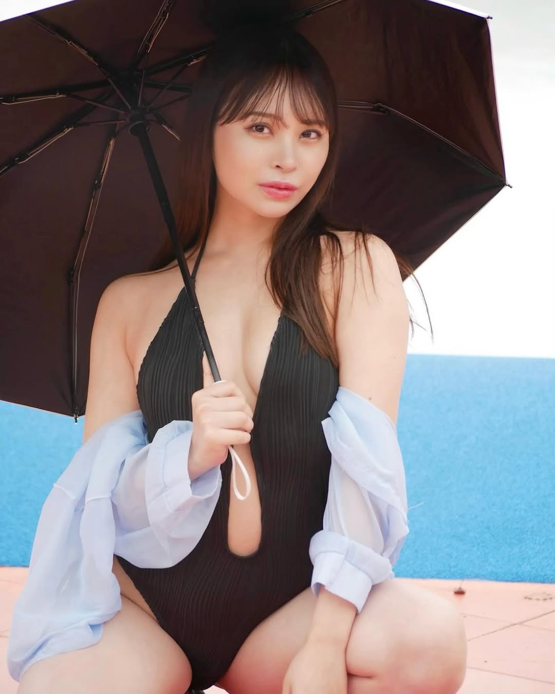 御姊风味浓厚《比留川マイ》巨乳翘臀骚气太勾人！大人味道就该如此！