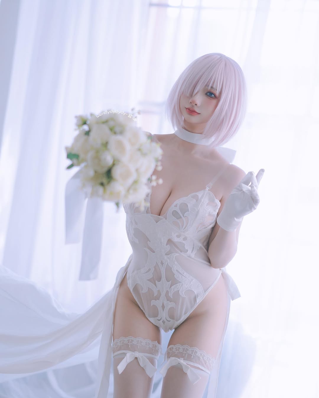 大到快溢出来！《WENDY酱油》Cosplay好身材充满涩气！