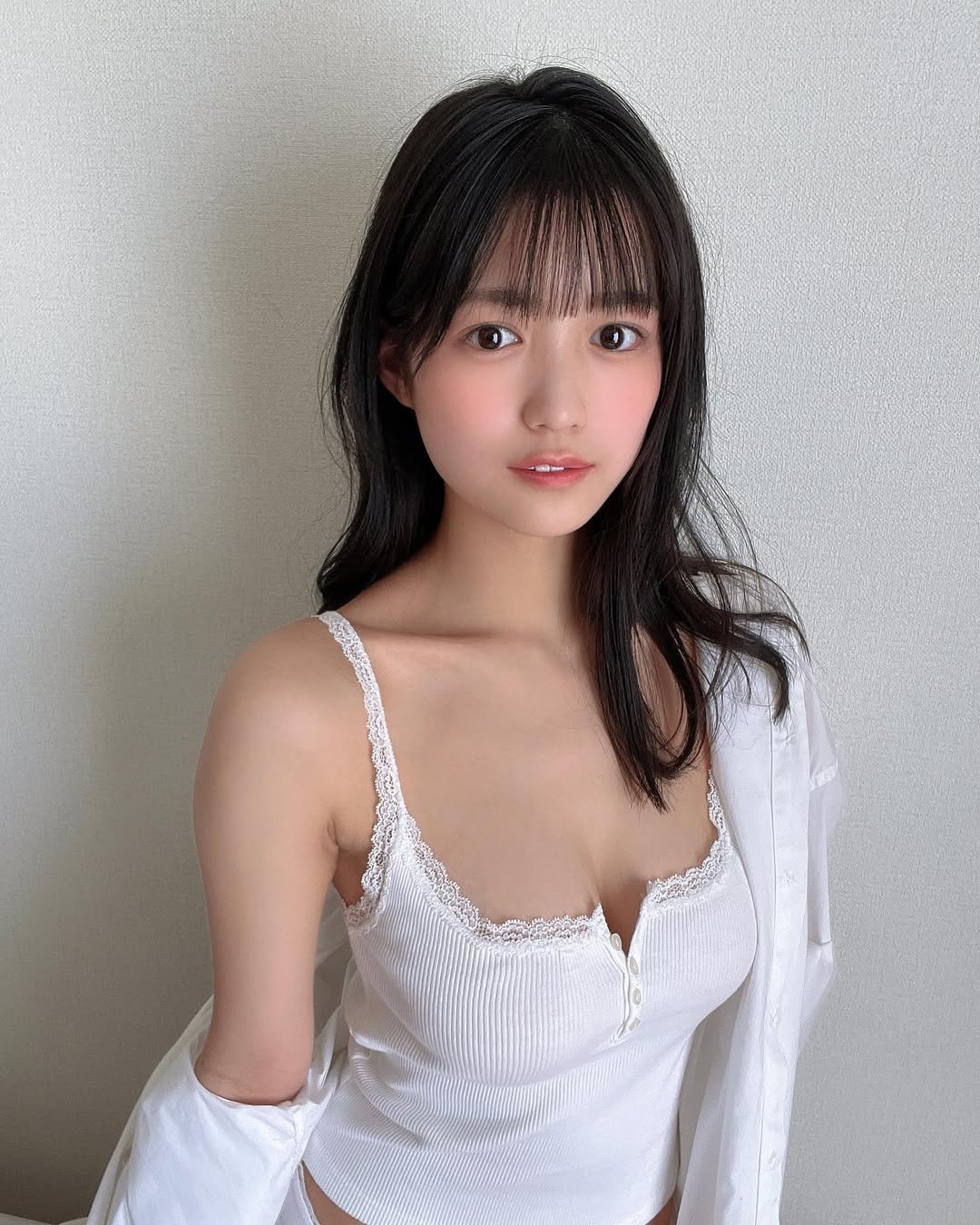 四季皆宜的美女！甜美气质《赤间四季》夏天的泳装性感又清纯！