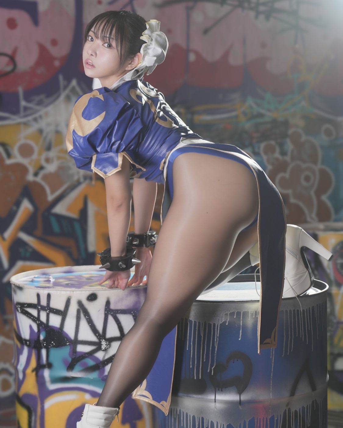 蜜大腿爆击人心!日本Coser《仆プリ》扮演「春丽」修长肉感线条分明超养眼!