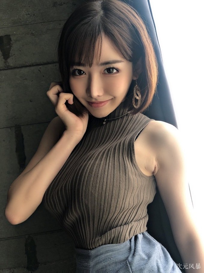 斩获9月的销售冠军！深田えいみ拿下第一宝座！