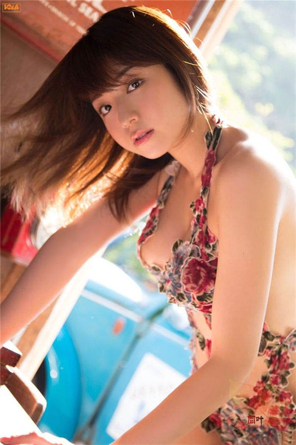 中村静香,性感一百分