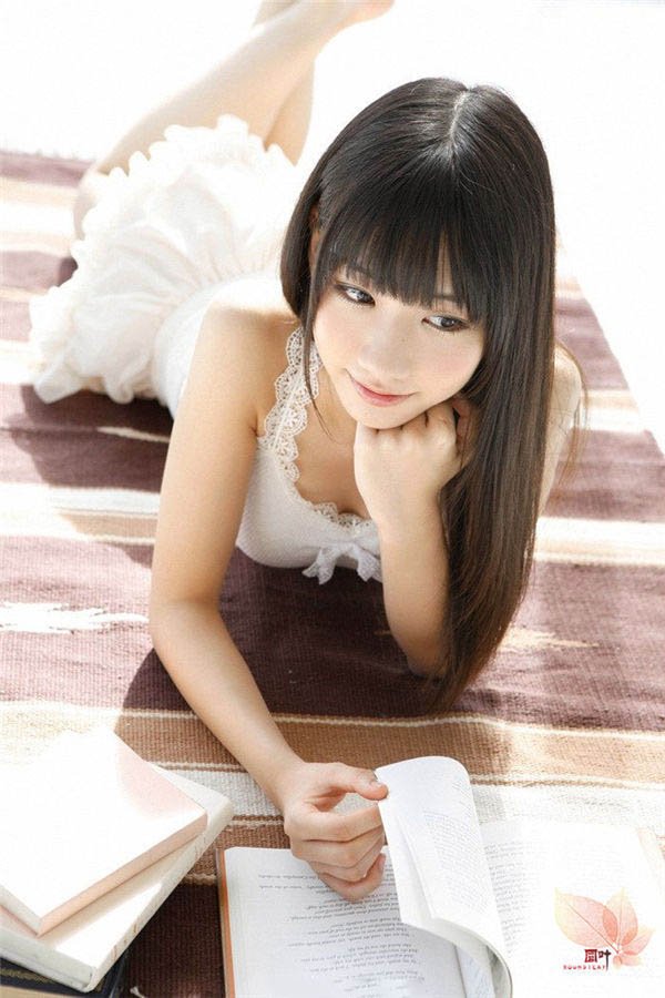 很可爱的嫩妹子AKB48清纯女神柏木由纪唯美写真