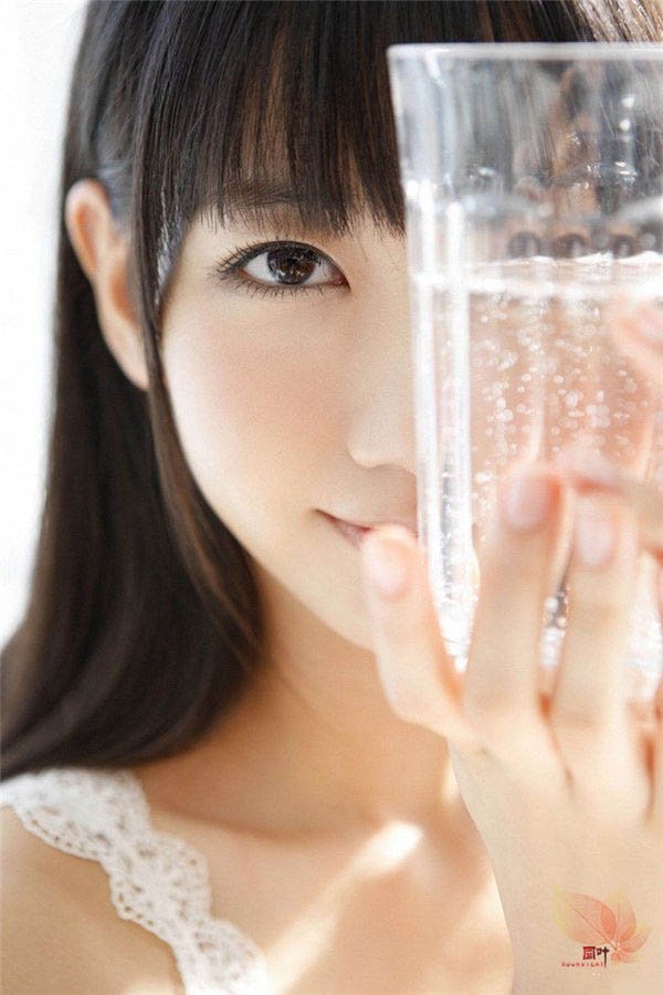很可爱的嫩妹子AKB48清纯女神柏木由纪唯美写真