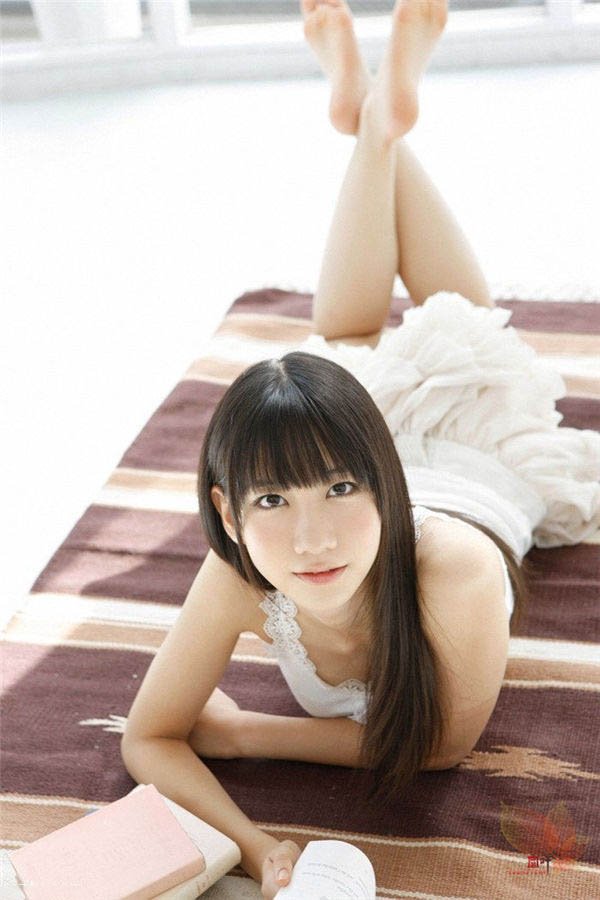 很可爱的嫩妹子AKB48清纯女神柏木由纪唯美写真