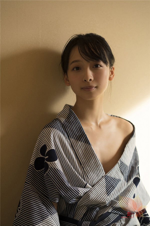 华村飞鸟写真