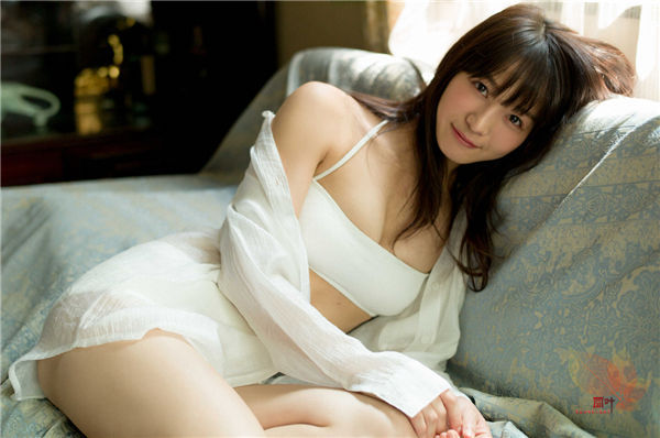 传谷英里香写真