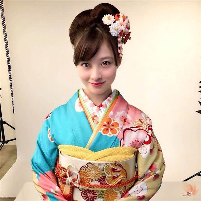 广濑铃 桥本环奈 斋藤飞鸟-日本三大美少女偶像成人礼