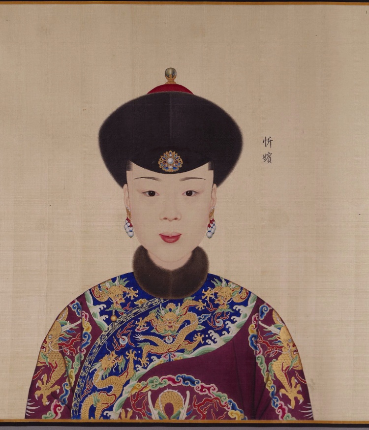 郎世宁所画的乾隆的12名妃子中，哪个最好看？