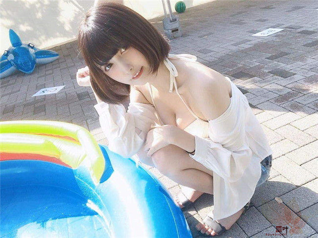 21ff8acc267f0fb8f4d0b5f8ef4bd5f7.jpg