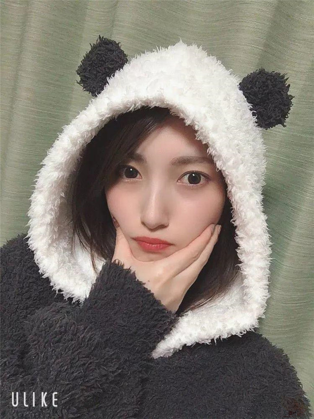 森泽佳奈：那块名叫「饭冈佳奈子」的铁板
