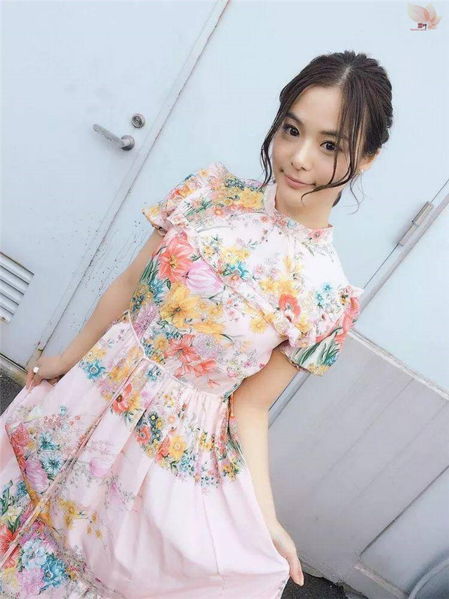 同经纪公司师姐妹 FALENO 大集合，吉高宁々 最卖关子的移籍