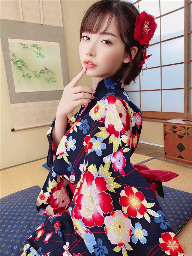 东尼大木的帽子也盖不住深田咏美的强悍，业界No1实至名归