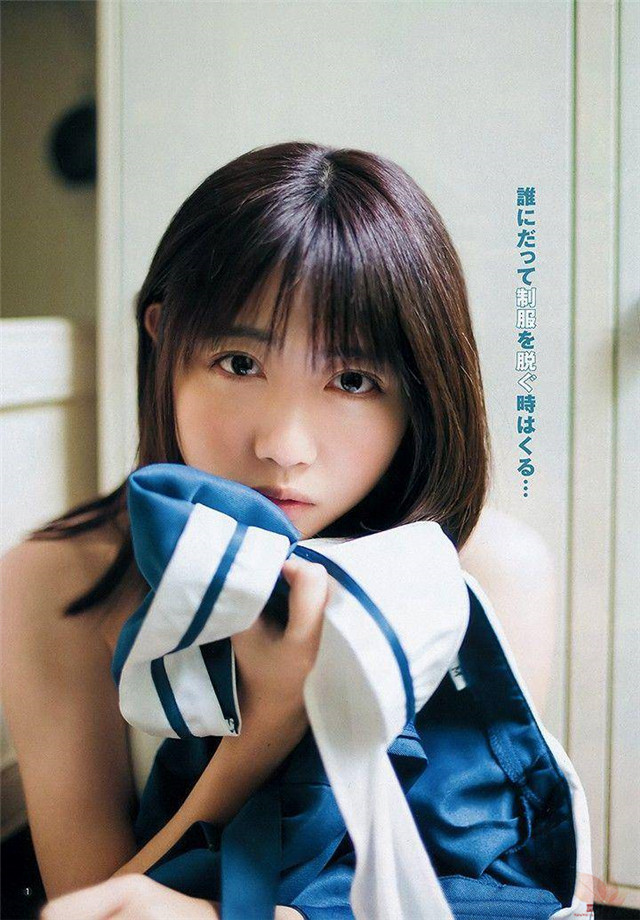 制服美少女冠军来栖凛以王道清纯可爱形象成写真界清泉