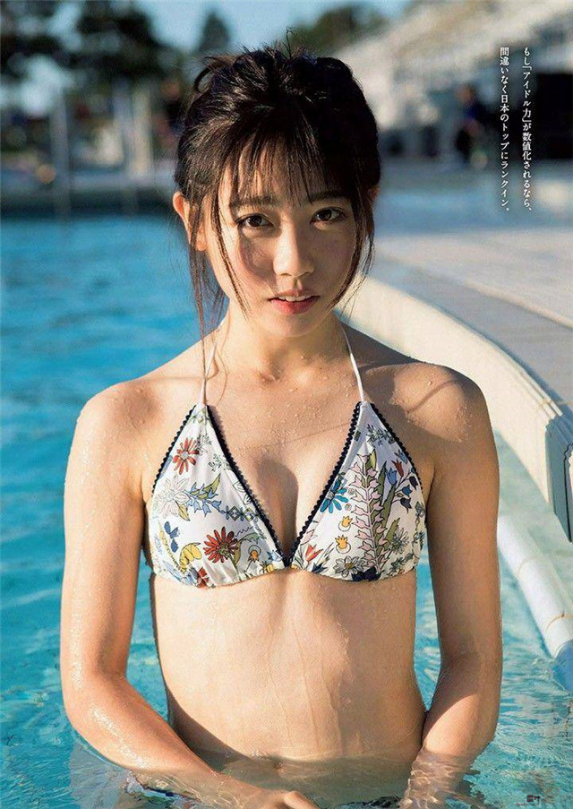 制服美少女冠军来栖凛以王道清纯可爱形象成写真界清泉
