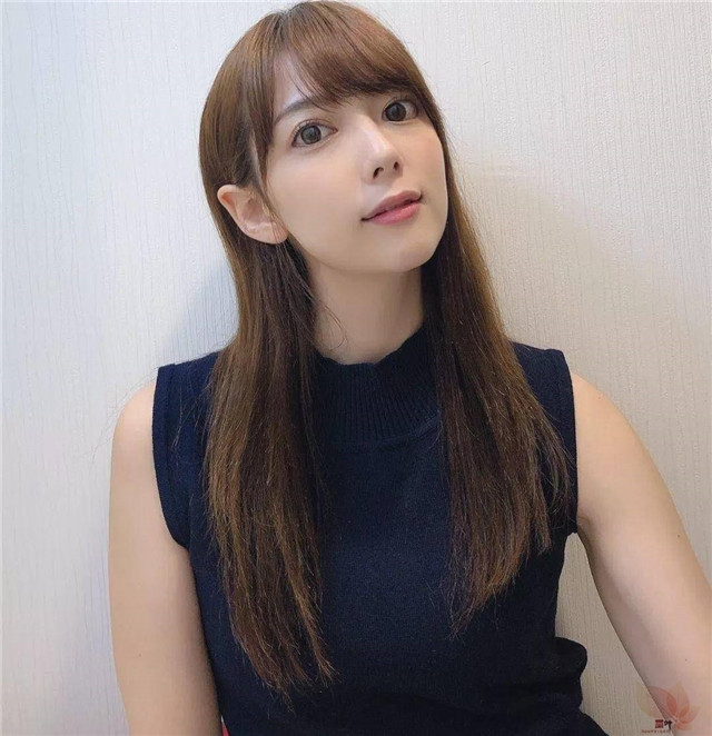 岬奈奈美：一言不合就开怼的小辣椒