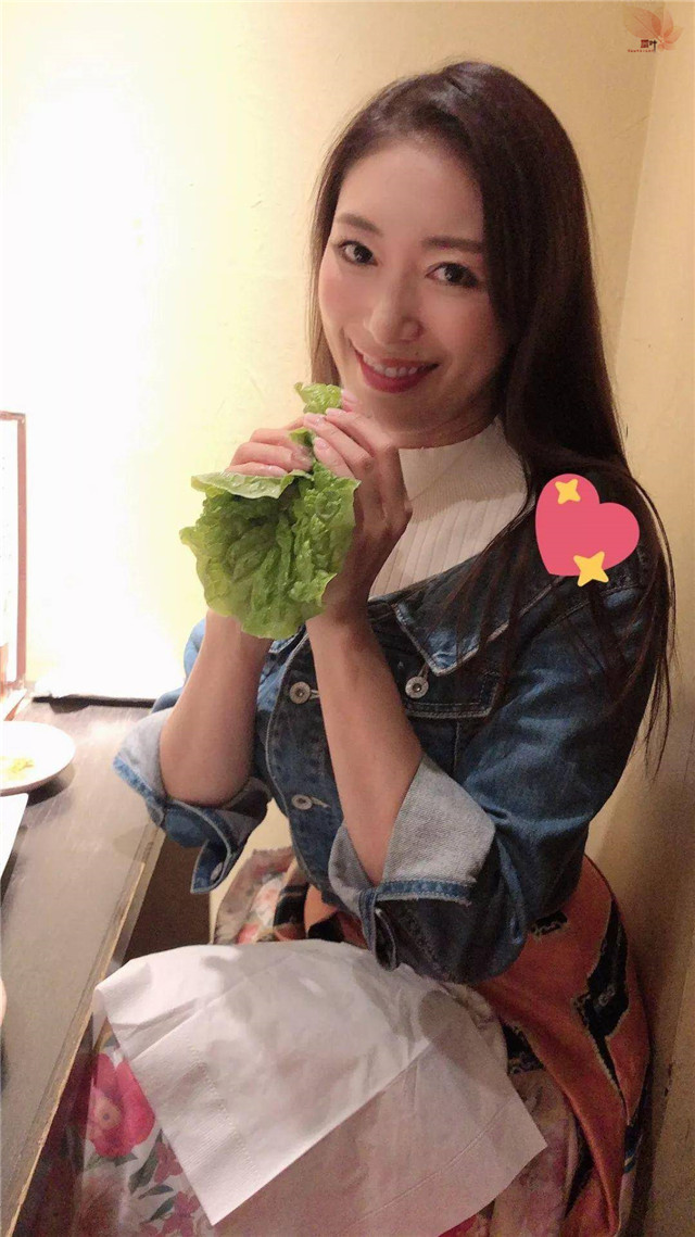 小早川怜子：世界以痛吻我