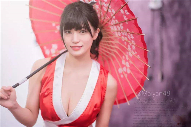 从写真女王到下海七冠王的高桥圣子