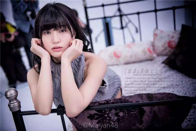 从写真女王到下海七冠王的高桥圣子