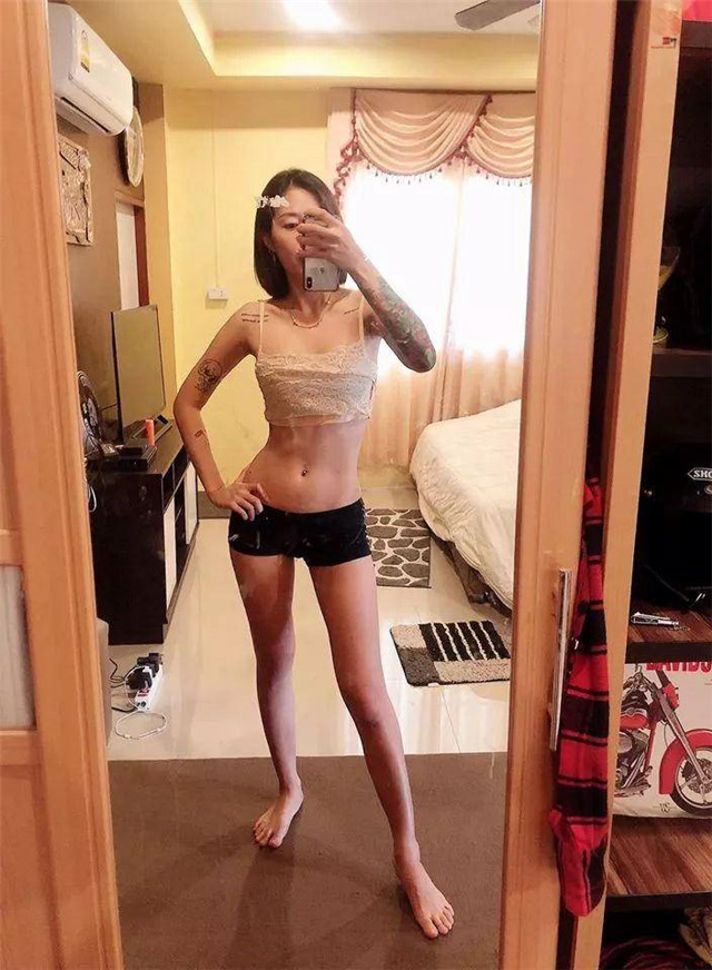男孩子无法拒绝的躁动因子 ―― 机车模特Supranee Fankham
