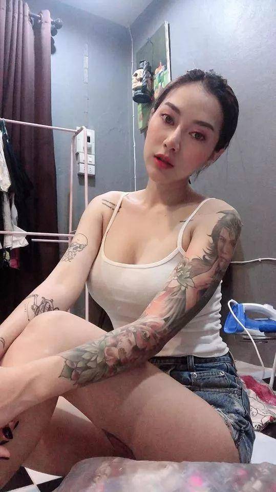 男孩子无法拒绝的躁动因子 ―― 机车模特Supranee Fankham