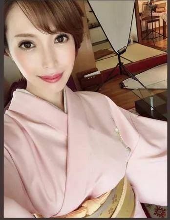 君岛美绪：隐忍12年等待一个机会的拼命三娘