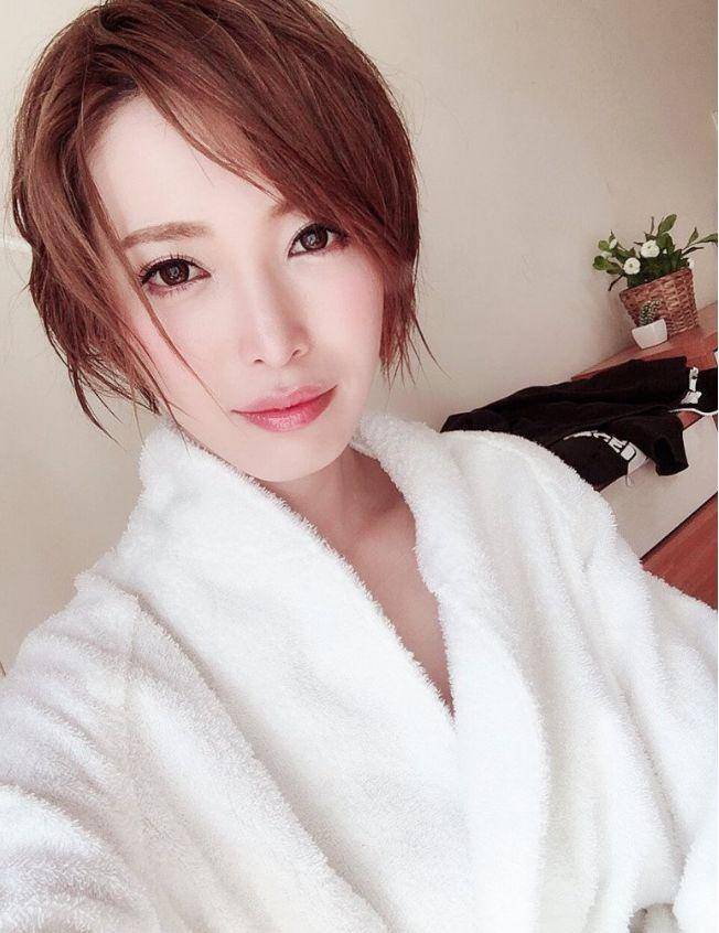 君岛美绪：隐忍12年等待一个机会的拼命三娘