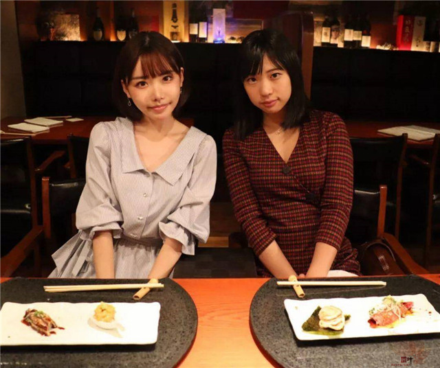 有一种交际能力叫：深田咏美和她的小伙伴们