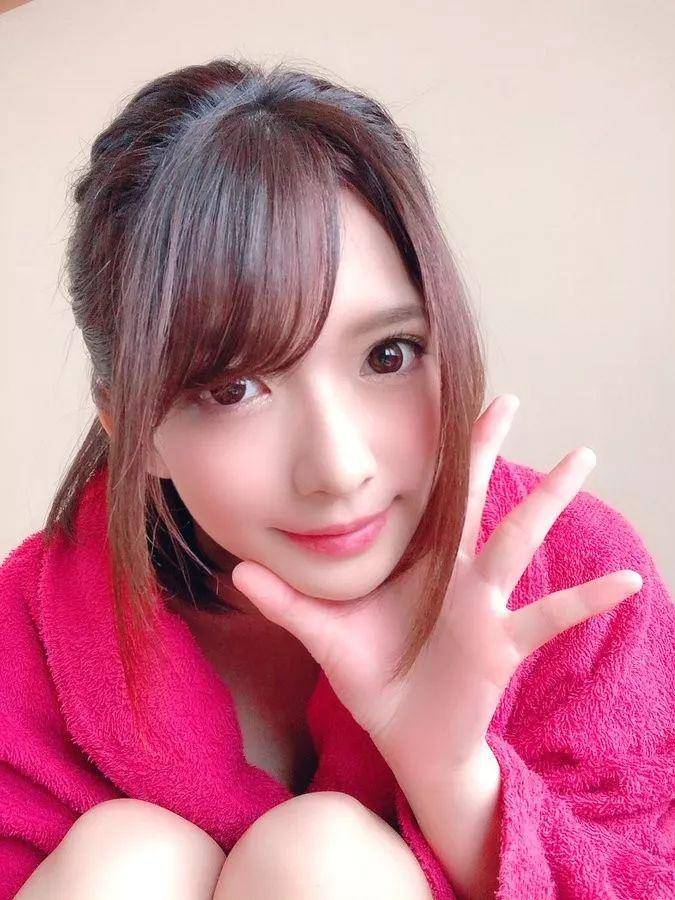 悲伤第四连：业界最强妹妹「麻里梨夏」引退