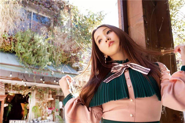 再早都会化妆！绝不给你看素颜的女优是…友田彩也香！
