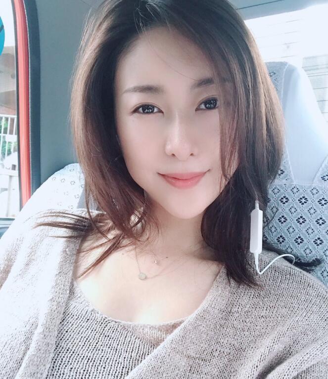 硬盘女神的图片 第3张