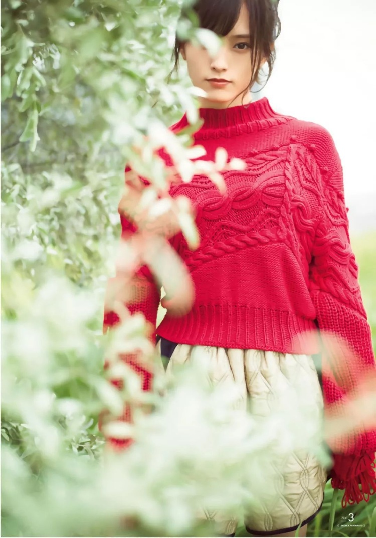 山本彩