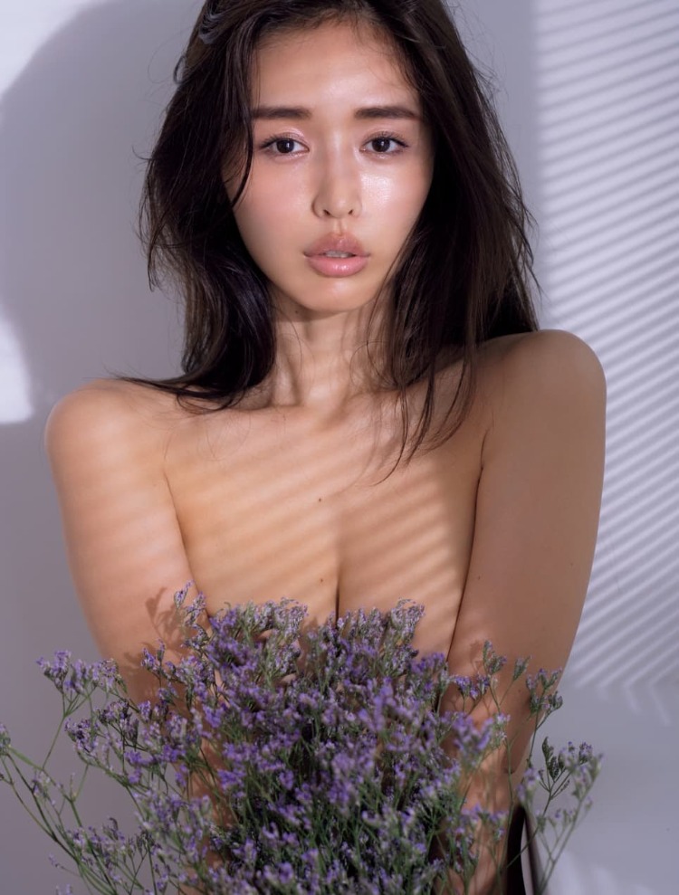 北向珠夕 片山萌美-Friday 2020年12月18日刊