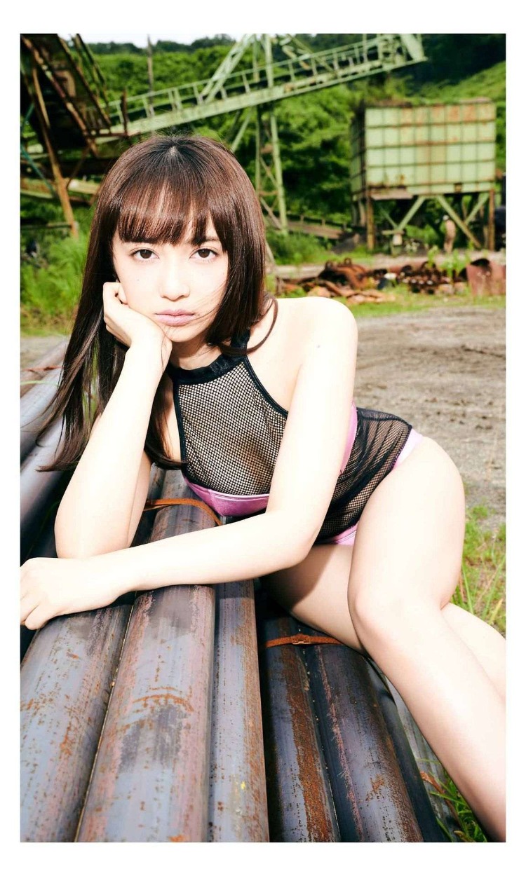 小宫有纱特摄主题写真集《ARISA ONYLY POWER RANGERS SHOW》