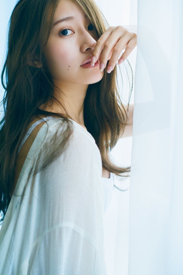 桃月梨子-Big Comic Spirits 2020年49期