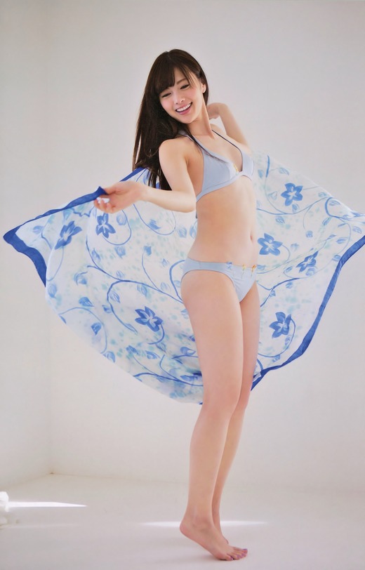 日网票选《2022身材最理想的日本女星》！天使脸孔魔鬼身材的范本就是她！