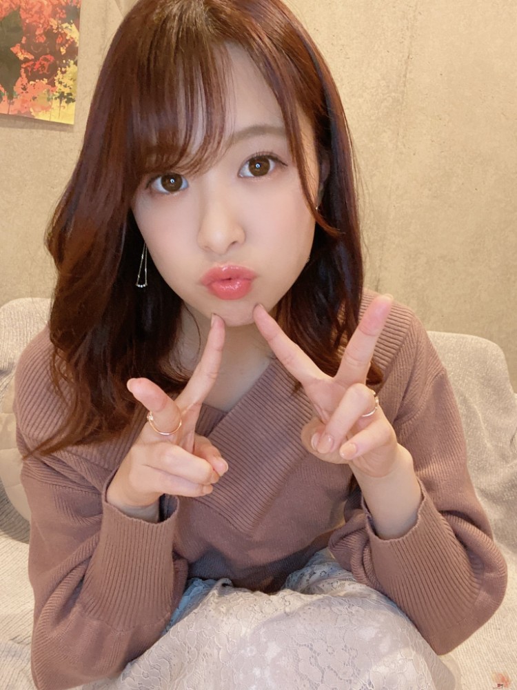 hikari_ninoheee 1349340667986595846_p1