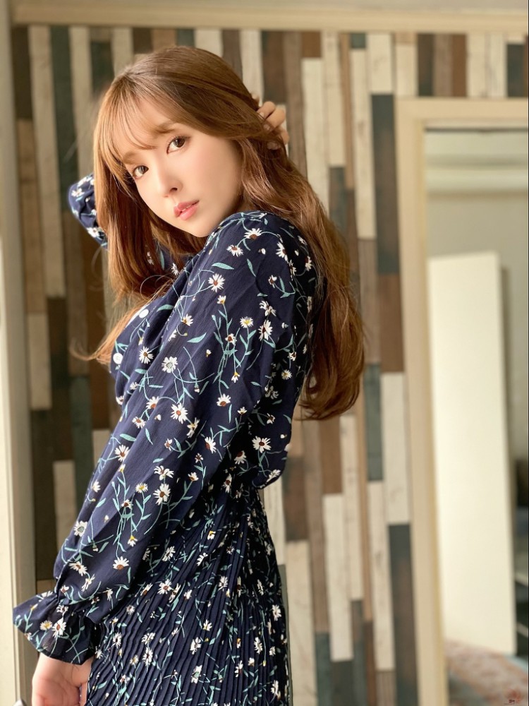 yua_mikami 1353283579778748416_p0
