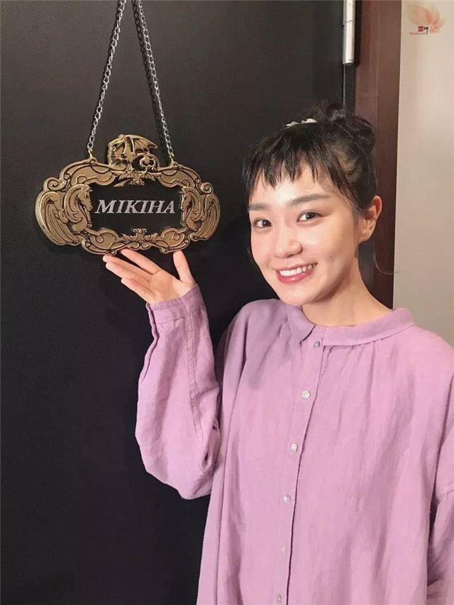 这个夏天，很多人看见这位美女就心发毛